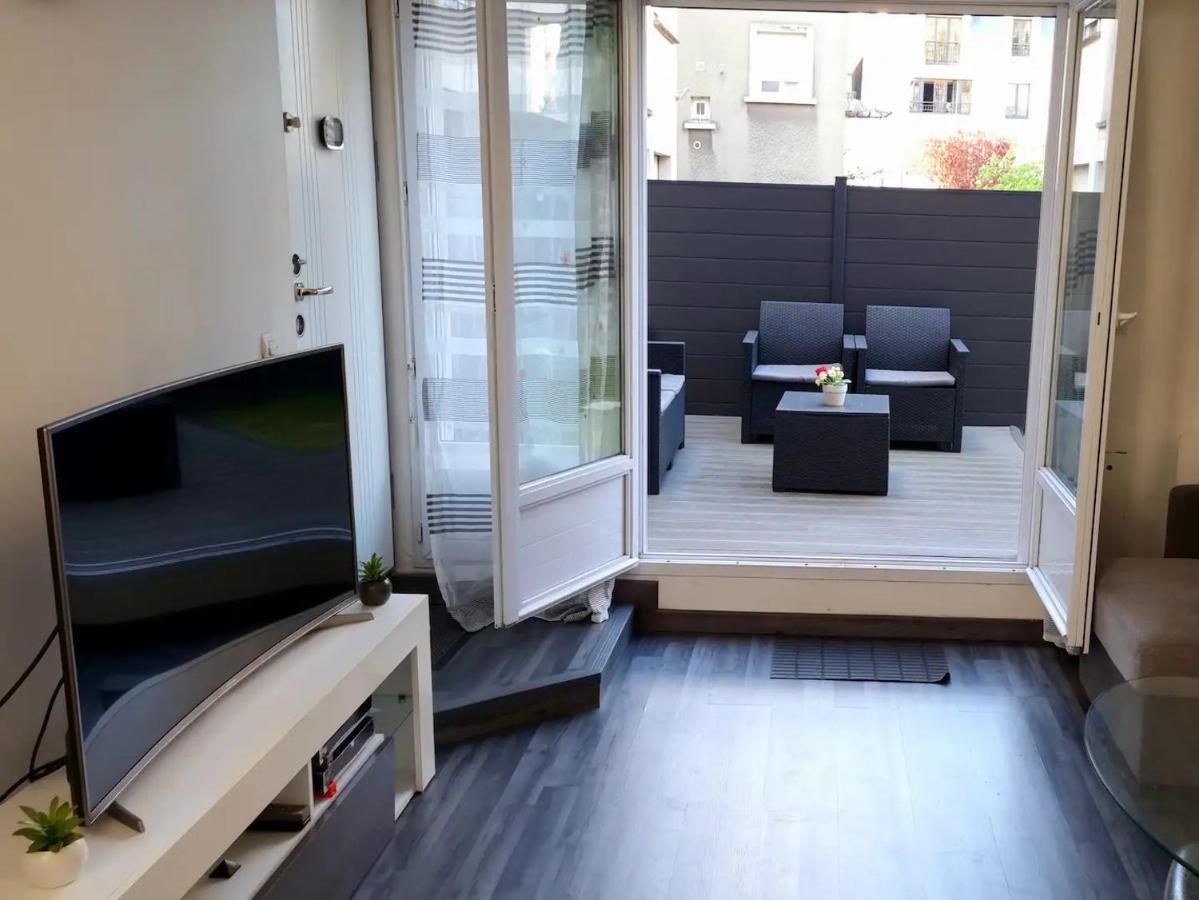 Superbe Appartement Avec Jardin Proche Versailles Saint-Cyr-lʼÉcole Eksteriør bilde