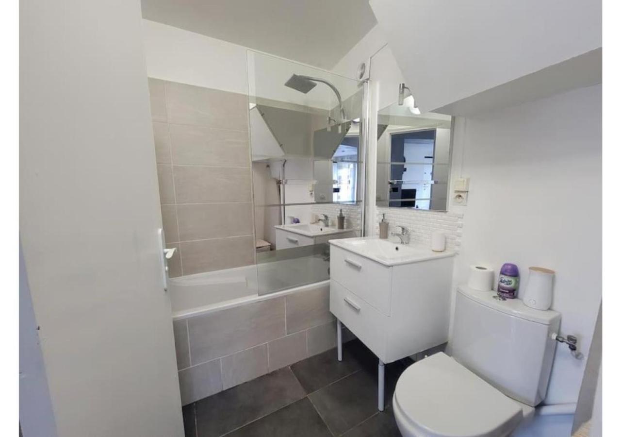 Superbe Appartement Avec Jardin Proche Versailles Saint-Cyr-lʼÉcole Eksteriør bilde